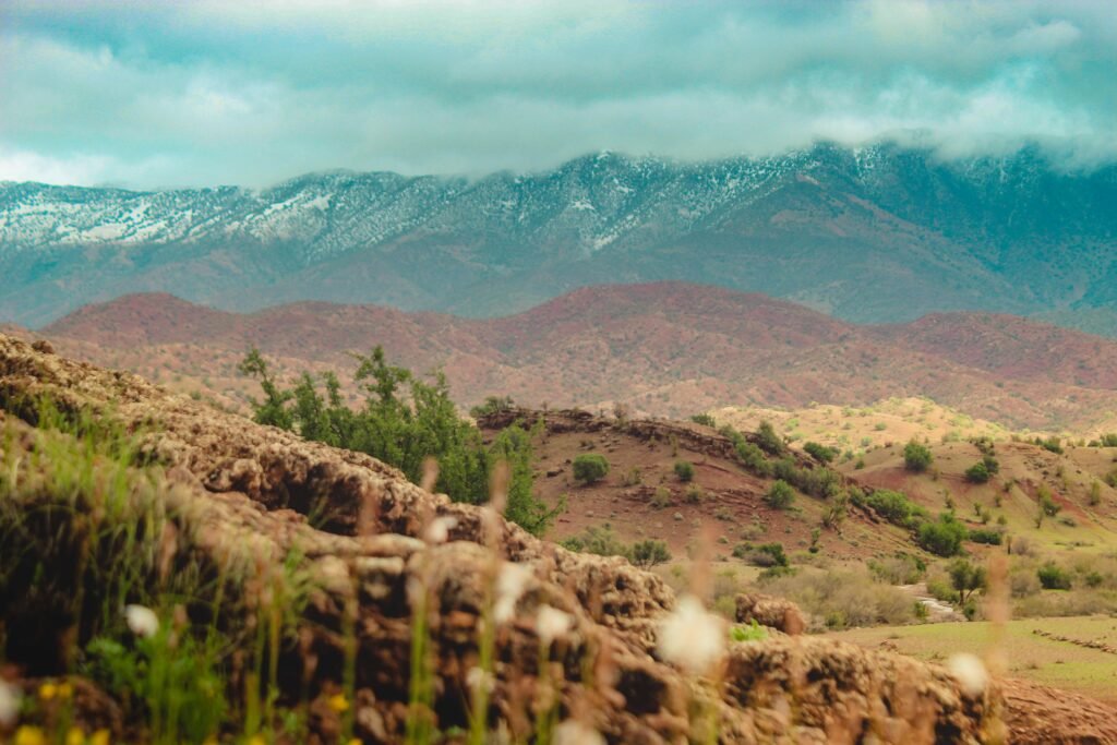 Explore the stunning mountainous landscape of Ain Soltane, Algeria, showcasing rugged hills and majestic peaks.